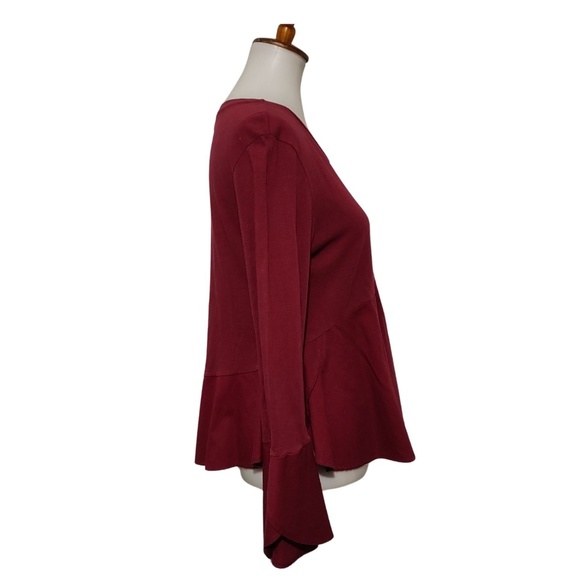 Guest Editor Maroon Bell Sleeve Peplum Top - Picture 3 of 11